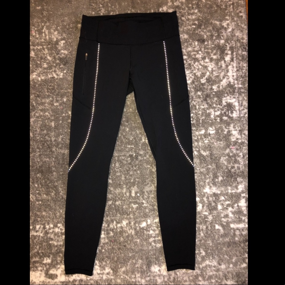 Lululemon Leggings Extra Mile Reflective SIZE 8